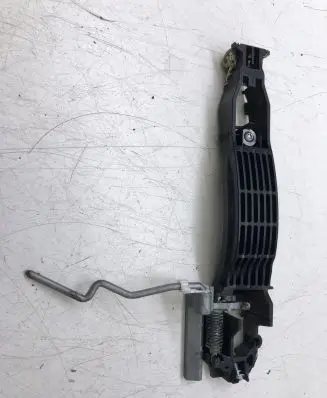 Rear door exterior handle/bracket