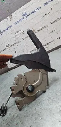 Hyundai Tucson TL Hand brake release handle 