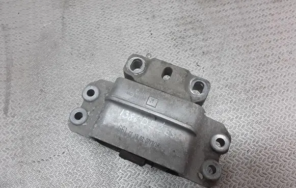 Volkswagen Golf Plus Gearbox mount 1K0199555