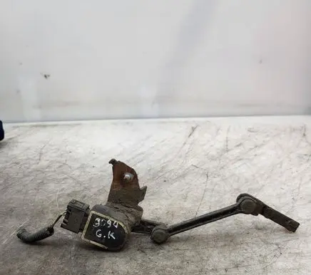Volvo V60 Rear air suspension level height sensor 6G9N5B738BA