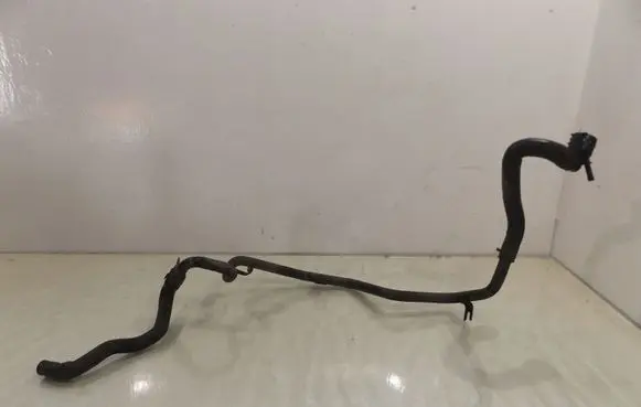 Volkswagen Touran I Engine coolant pipe/hose