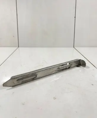 Volvo V70 Headlight/headlamp mounting bracket 30678340