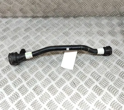 BMW i4 Engine coolant pipe/hose 8475683