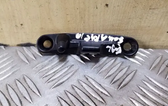 Volkswagen Transporter - Caravelle T5 Sliding door lock loop/hook striker 7H0843842B