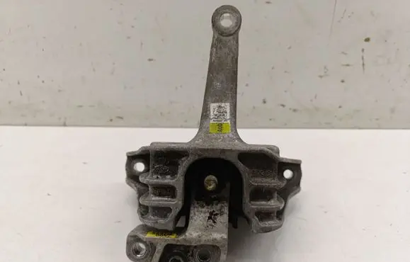 KIA Niro Engine mount bracket 21812G2000