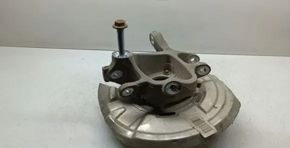 BMW 5 F10 F11 Rear wheel hub spindle/knuckle 6783770