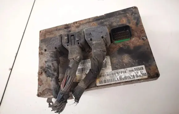 Chrysler Pacifica Engine control unit/module 05094243ab 040950