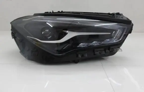 Mercedes-Benz CLA C118 X118 Headlight/headlamp A1189060801