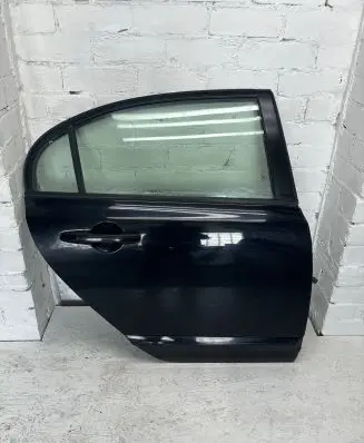 Honda Civic Rear door
