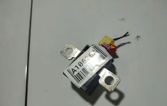 Audi A6 S6 C6 4F Sensor 4F0915519