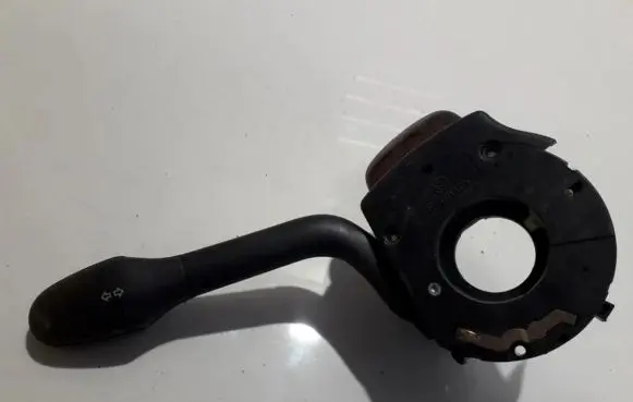 Volkswagen Golf III Indicator stalk dotsaeqb91