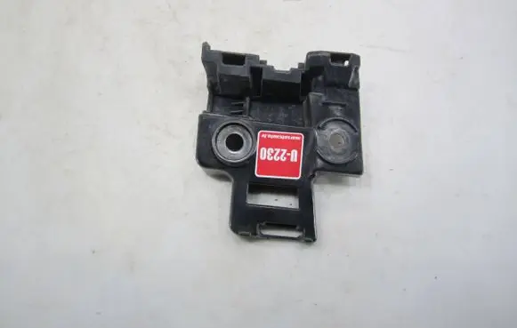 Volkswagen Golf VI Rear bumper mounting bracket 5K6807394A 55D30130