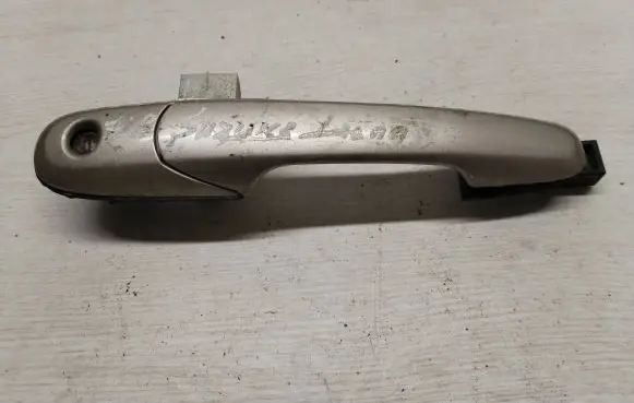 Suzuki Liana Front door exterior handle