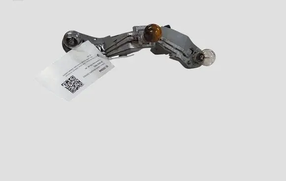 Toyota Avensis T250 Tail light bulb cover holder