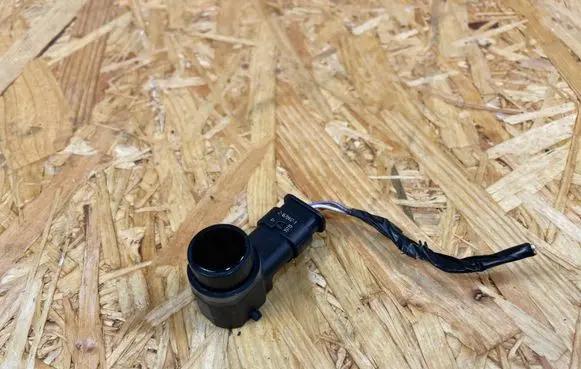 Ford Focus Parking PDC sensor AM5T15C868AAW