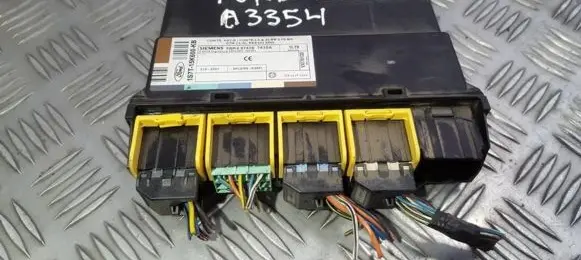 Ford Mondeo Mk III Comfort/convenience module 1S7T15K600KB 1S7T-15K600-KB