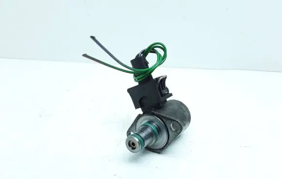 Mercedes-Benz CLS C219 Hydraulic servotronic pressure valve A00010921004
