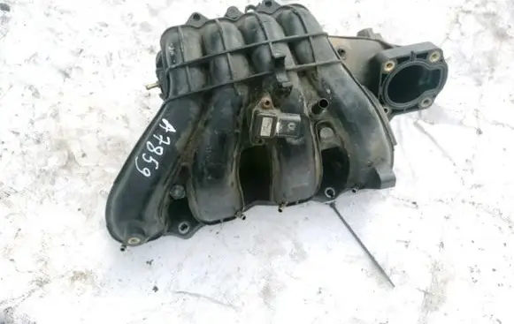 Suzuki SX4 Exhaust manifold