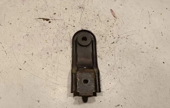 Nissan Navara D40 Radiator mount bracket 