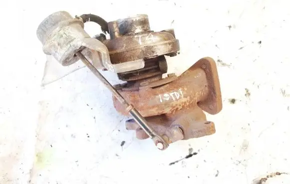 Volkswagen Transporter - Caravelle T4 Turbo 028145701l 454064-1