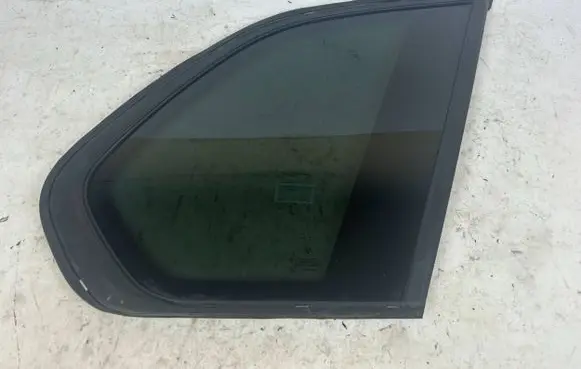 BMW X5 E70 Rear side window 7207884
