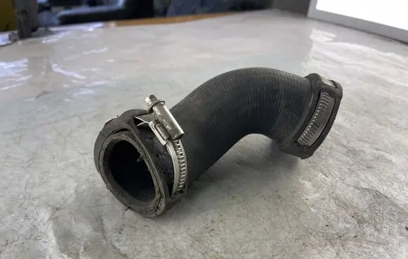 Audi A8 S8 D3 4E Intercooler hose/pipe 4E0145944