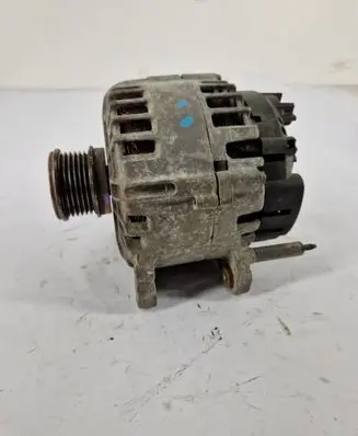 Volkswagen Golf VII Generator/alternator 04L903023L