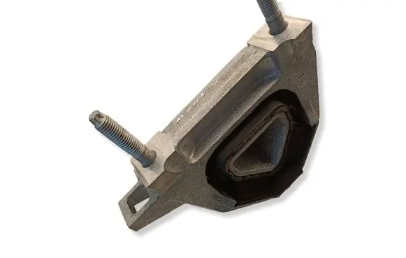 Opel Mokka B Engine mount bracket 