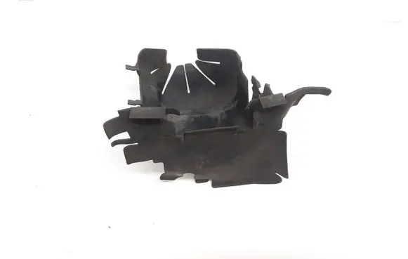 Volvo XC60 Intercooler air channel guide 31294170