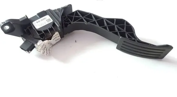 Ford Focus Accelerator throttle pedal JX619F836AC