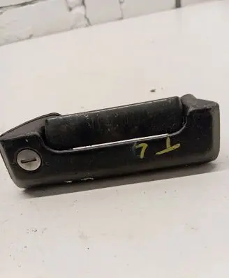 Volkswagen Transporter - Caravelle T4 Sliding door exterior handle 721843704