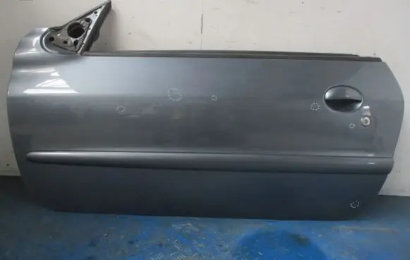 Peugeot 206 CC Front door