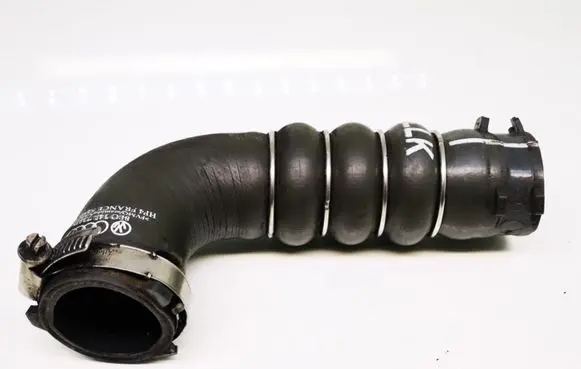 Audi A4 S4 B7 8E 8H Intercooler hose/pipe 8E0145738D