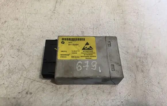BMW 5 E60 E61 Center console control module 9113064