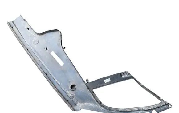 Other engine bay part
