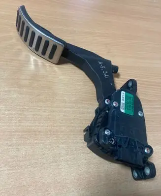 Audi TT Mk1 Accelerator throttle pedal 6Q1721503C 6PV00849601