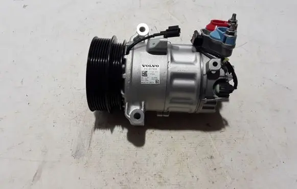 Volvo XC60 Air conditioning (A/C) compressor (pump) 31497908