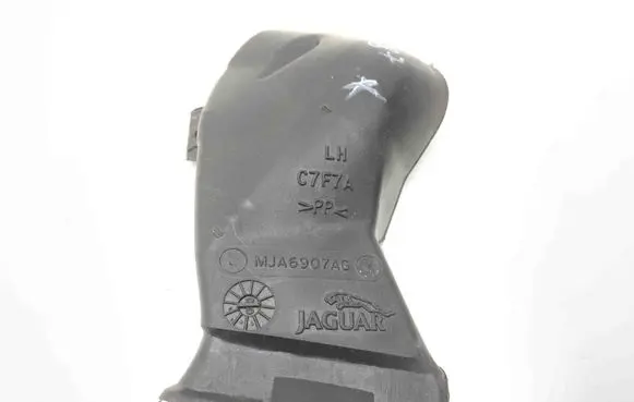 Jaguar XK8 - XKR Cabin air duct channel MJA6907AG