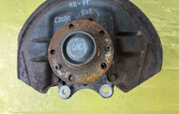 Peugeot 508 Stub axle 518180