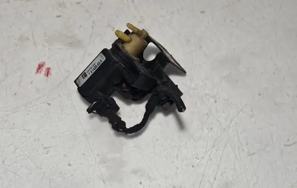 Opel Insignia A Turbo solenoid valve 701420020