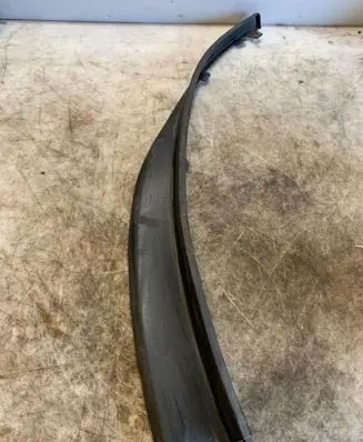 Opel Astra J Front bumper lip 13368683