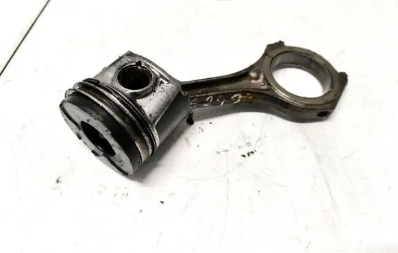Audi A4 S4 B6 8E 8H Piston with connecting rod 059J