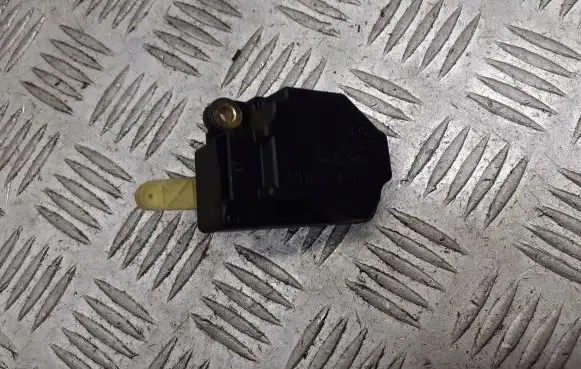 Volvo V70 A/C air flow flap actuator/motor 74932D