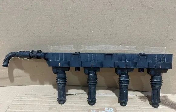 Opel Corsa C High voltage ignition coil 0221503472