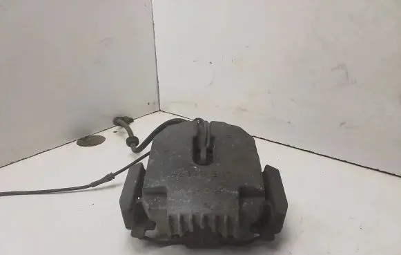 BMW 5 E60 E61 Front brake caliper 6024BMW