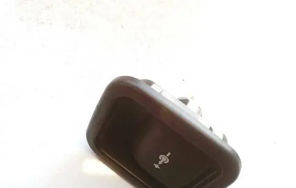 BMW 3 E90 E91 Cigarette lighter 51477143111 52107010