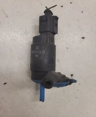 Mercedes-Benz A W168 Windscreen/windshield washer pump 2108691021