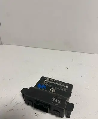 Skoda Octavia Mk2 (1Z) Gateway control module 1K0907530S 1K0907951