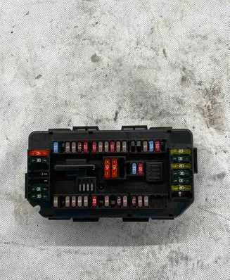 BMW 4 F32 F33 Fuse module 933787901 9337879