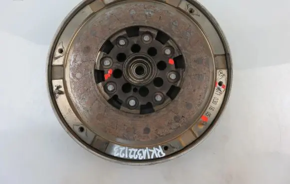 Mercedes-Benz C AMG W203 Dual mass flywheel A6110301605